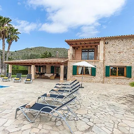 Oliva Villa